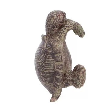 Pot-hanging turtle figurine